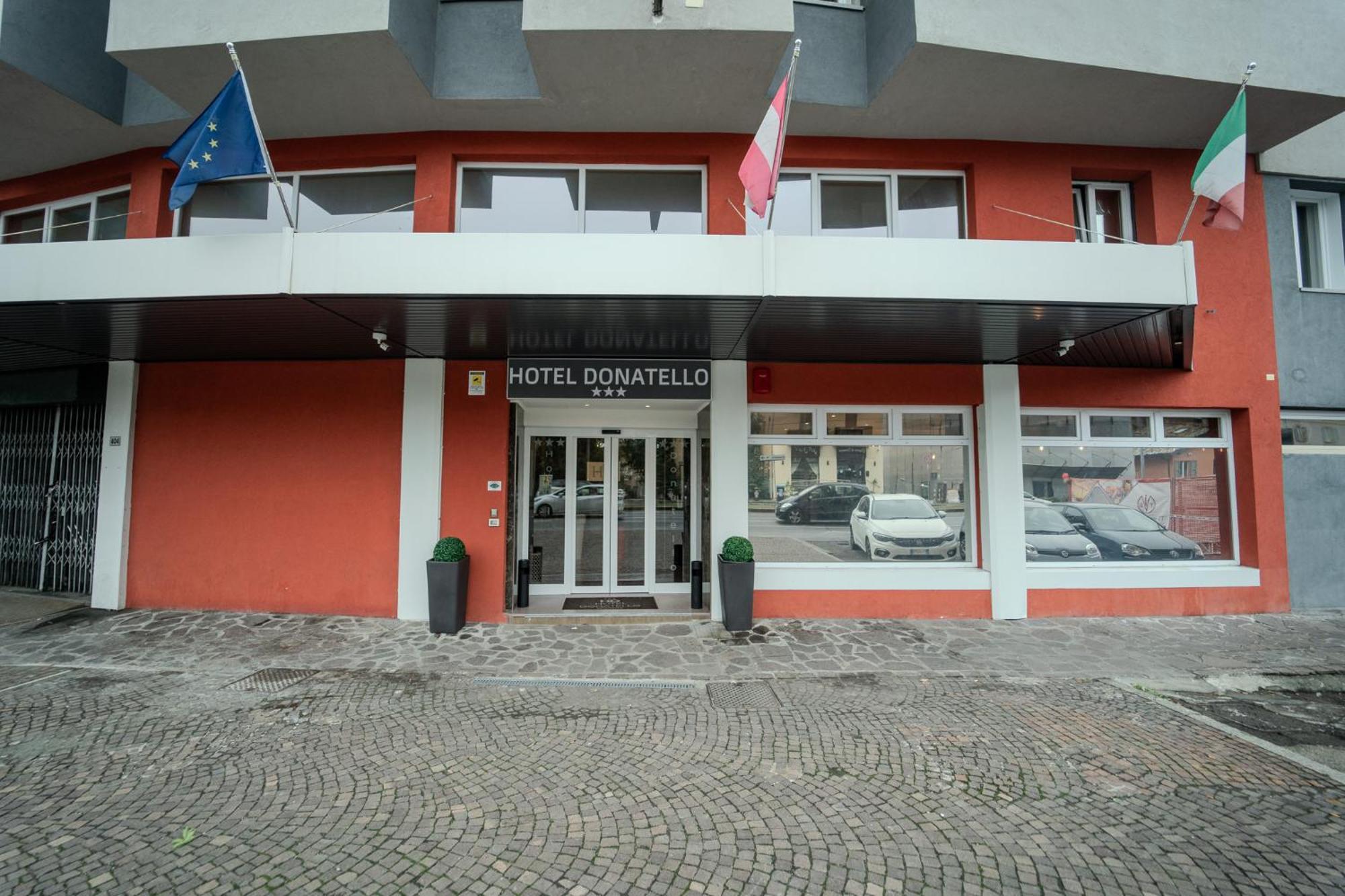 Hotel Donatello Modena Exterior photo